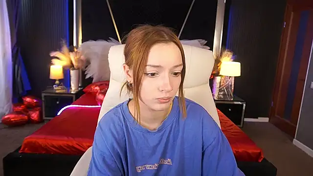 FoxyMayy online show from 06.12.26