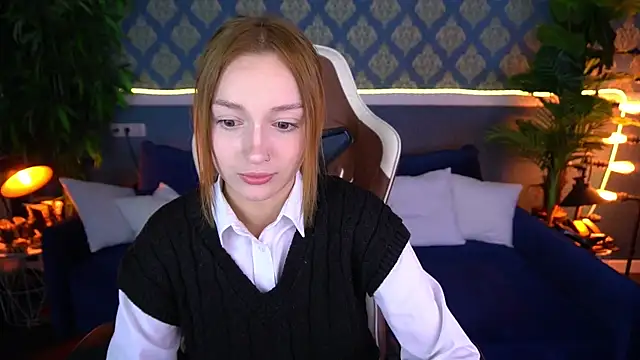 FoxyMayy online show from 07.10.26