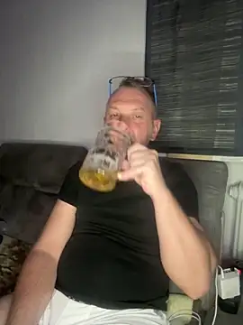 niezlomny75 online show from 09.17.25