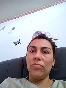 vanessa-titisM online show from 04.12.26