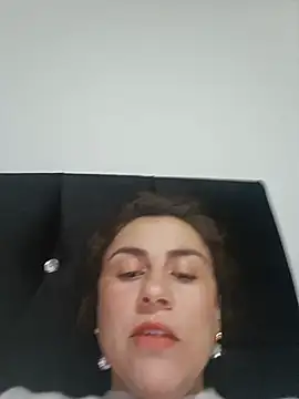 vanessa-titisM online show from 06.04.26