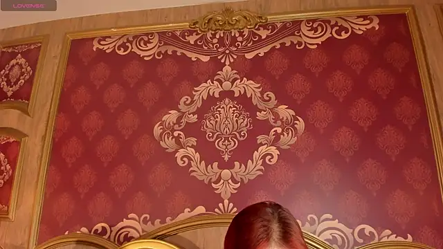 Helenstanford online show from 10.28.25