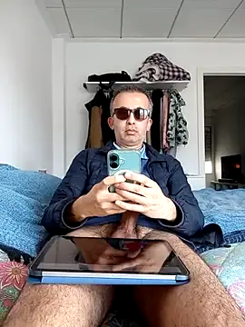 EmilioTaladdro online show from 04.07.26