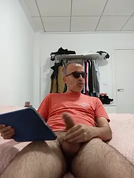 EmilioTaladdro online show from 05.17.26