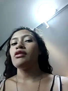 ArielBlossom    online show from 02.06.26