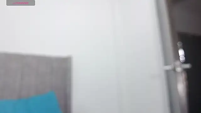 Snapshot of Marianah10 chatting on 09.30.25 Marianah10 online show from 09.30.25