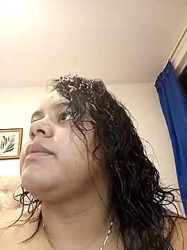 Snapshot of Anabelle_00_ chatting on 10.21.25 Anabelle 00 online show from 10.21.25