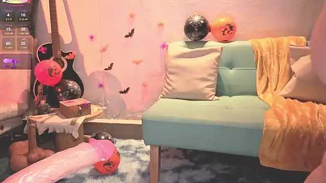 ashlynnlowe  online show from 10.09.25