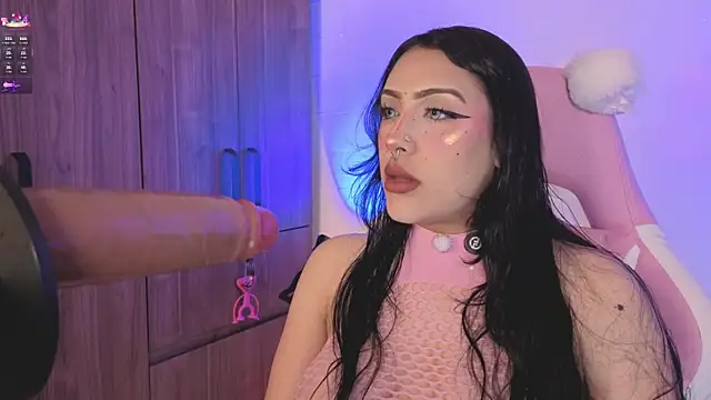 ashlynnlowe  online show from 07.01.26