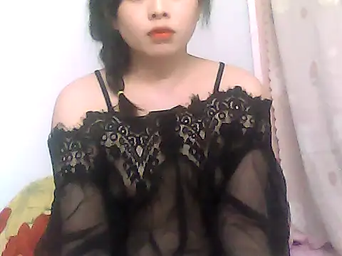 Snapshot of kham90_my96 chatting on 10.04.25 kham90 my96 online show from 10.04.25