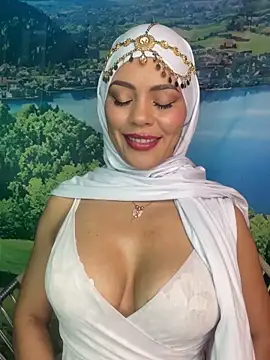  hafsa  online show from 12.03.25