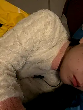 ruiki666 online show from 10.29.25