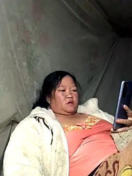 riso-00 online show from 11.28.25