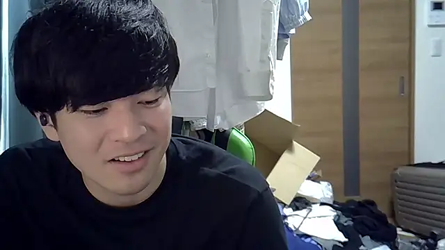aokunvvv online show from 09.19.25