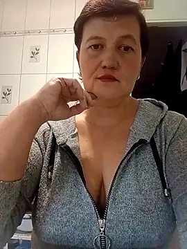 Caramellove8877 online show from 10.31.25