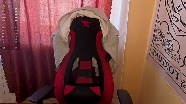 Snapshot of KrisNeal chatting on 10.08.25 KrisNeal online show from 10.08.25