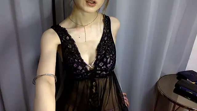 mari maria online show from 09.21.25