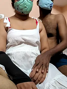 preethi-lovely online show from 10.08.25