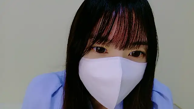 Snapshot of _Mia_land_ chatting on 09.29.25 Mia land online show from 09.29.25