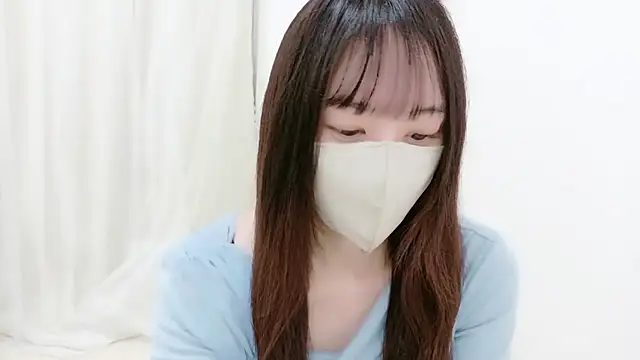 Snapshot of _Mia_land_ chatting on 10.10.25 Mia land online show from 10.10.25