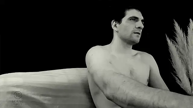 Snapshot of ObeyLust chatting on 10.03.25 ObeyLust online show from 10.03.25