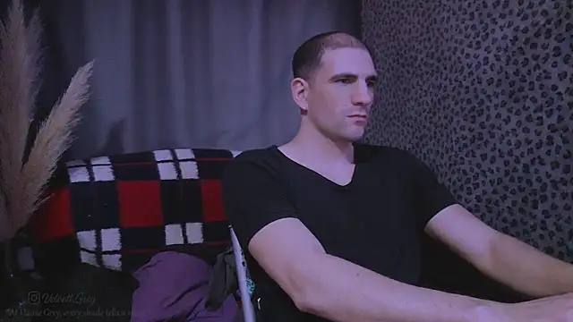 Snapshot of ObeyLust chatting on 10.18.25 ObeyLust online show from 10.18.25