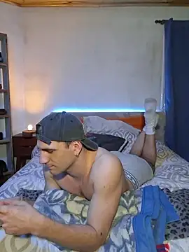 Snapshot of ObeyLust chatting on 11.06.25 ObeyLust online show from 11.06.25