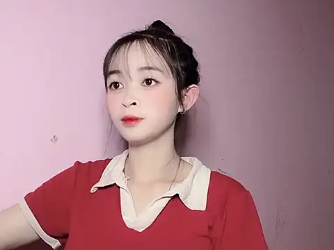 Snapshot of Suna7383 chatting on 11.03.25 Suna7383 online show from 11.03.25