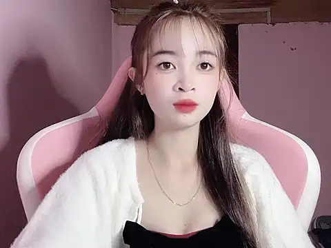 Snapshot of Suna7383 chatting on 11.16.25 Suna7383 online show from 11.16.25