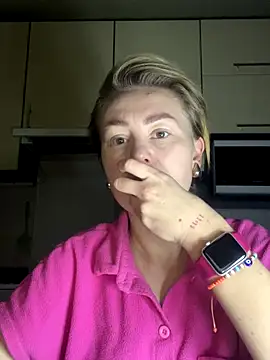 MartaLuna  online show from 11.29.25