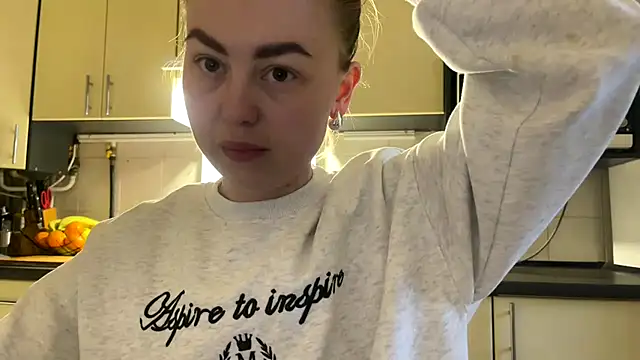 MartaLuna  online show from 04.10.26