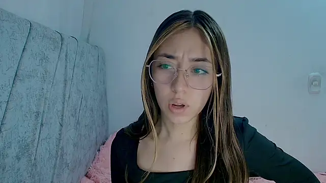 kimmy vegga2 online show from 11.03.25