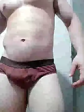 Snapshot of brankinho28 chatting on 09.16.25 brankinho28 online show from 09.16.25