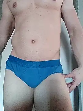 Snapshot of brankinho28 chatting on 10.13.25 brankinho28 online show from 10.13.25