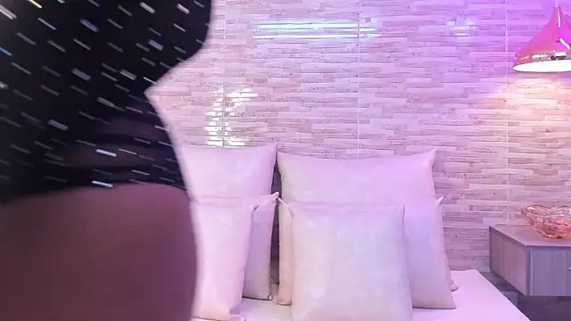 AliceVegga online show from 10.26.25