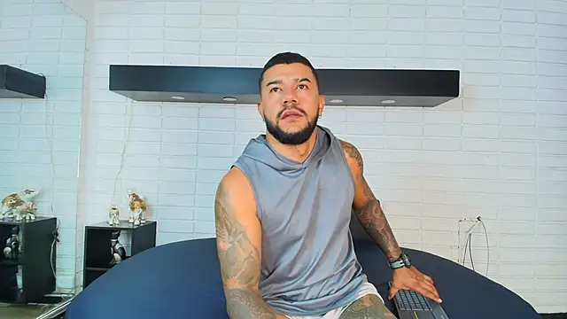 Gabriel Fire online show from 09.17.25