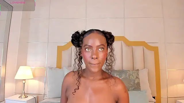 DakotaWangi online show from 11.02.25