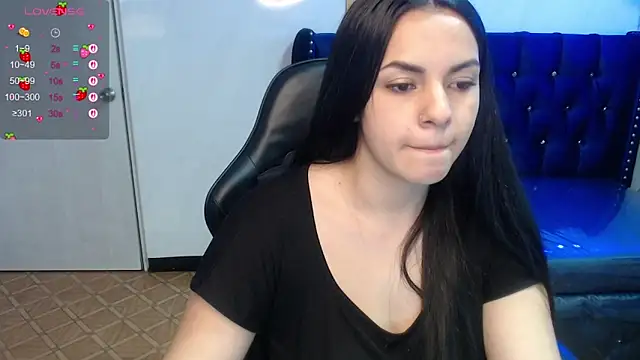 Mialover v online show from 09.26.25