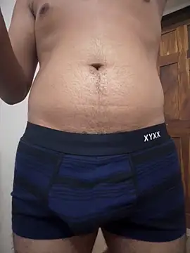 Snapshot of engineerboy14 chatting on 10.09.25 engineerboy14 online show from 10.09.25