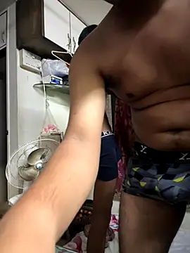 Snapshot of engineerboy14 chatting on 10.24.25 engineerboy14 online show from 10.24.25