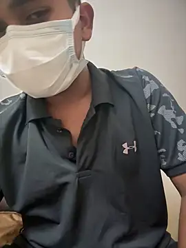 Snapshot of engineerboy14 chatting on 11.01.25 engineerboy14 online show from 11.01.25