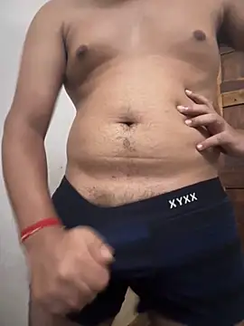 Snapshot of engineerboy14 chatting on 11.10.25 engineerboy14 online show from 11.10.25