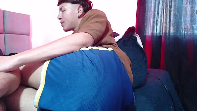 NaytonFreeman online show from 12.02.25