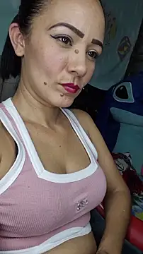 Lhia  online show from 01.14.26