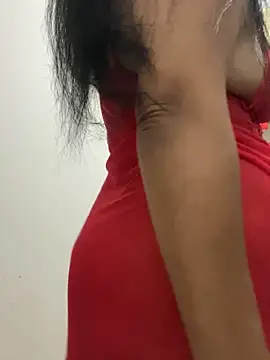 lara9Qouin online show from 09.11.25