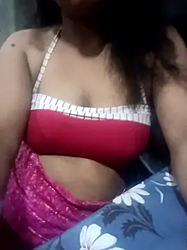 Snapshot of masoom_stella chatting on 10.28.25 masoom stella online show from 10.28.25