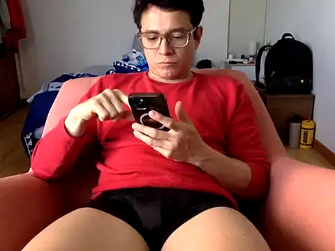 Little Juan online show from 09.23.25