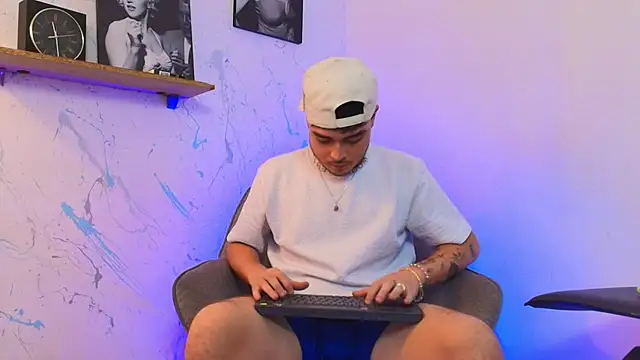 SALVATORE MULLER1 online show from 10.20.25