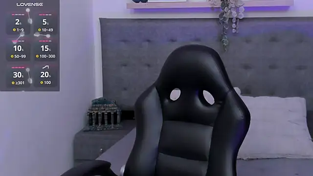 SALVATORE MULLER1 online show from 10.30.25