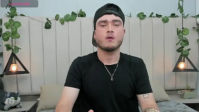 SALVATORE MULLER1 online show from 11.09.25